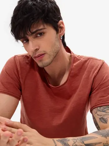 Rockstar Tee: Rusty Red